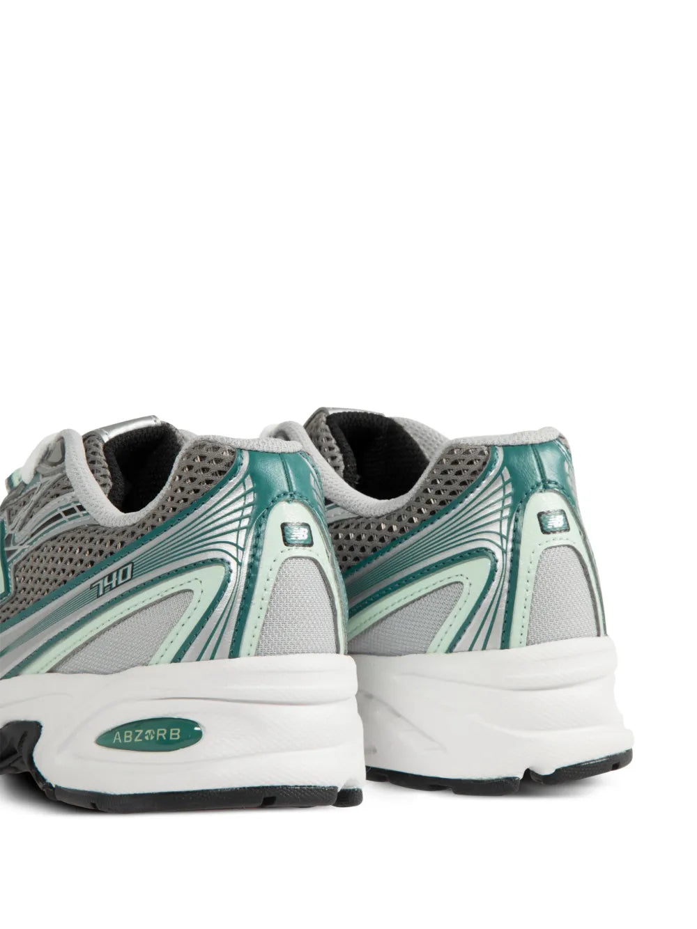 New Balance 740
