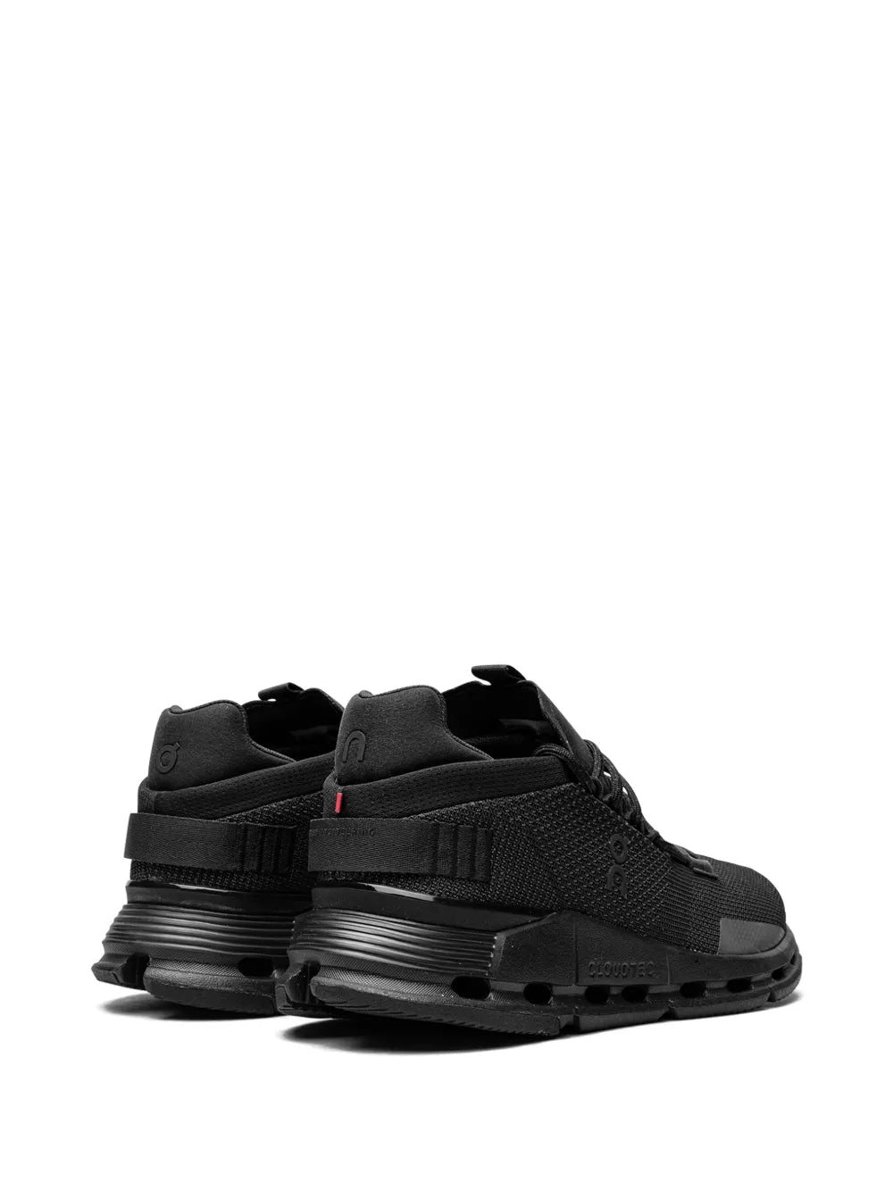 On Running Cloudnova Low-Top