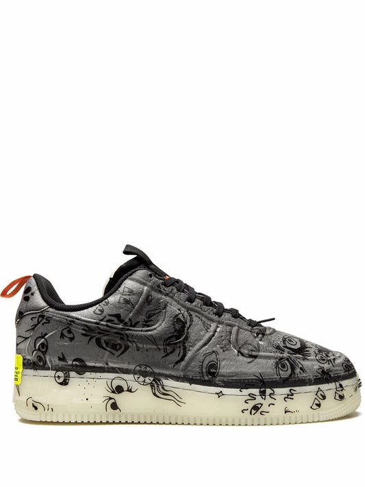 Low-top Nike Air Force 1 Experimental sneaker in dark gray with music-note print and beige sole