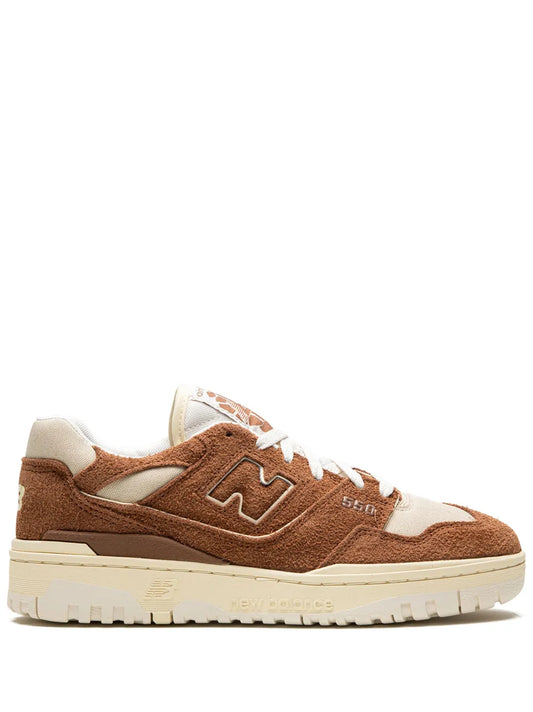 New Balance X Aim eon Dore 550 beige sneaker with suede and mesh upper