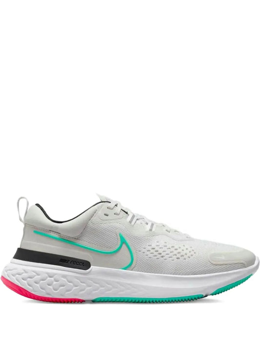 Nike React Miler 2 grey running shoe with teal swoosh and pink outsole