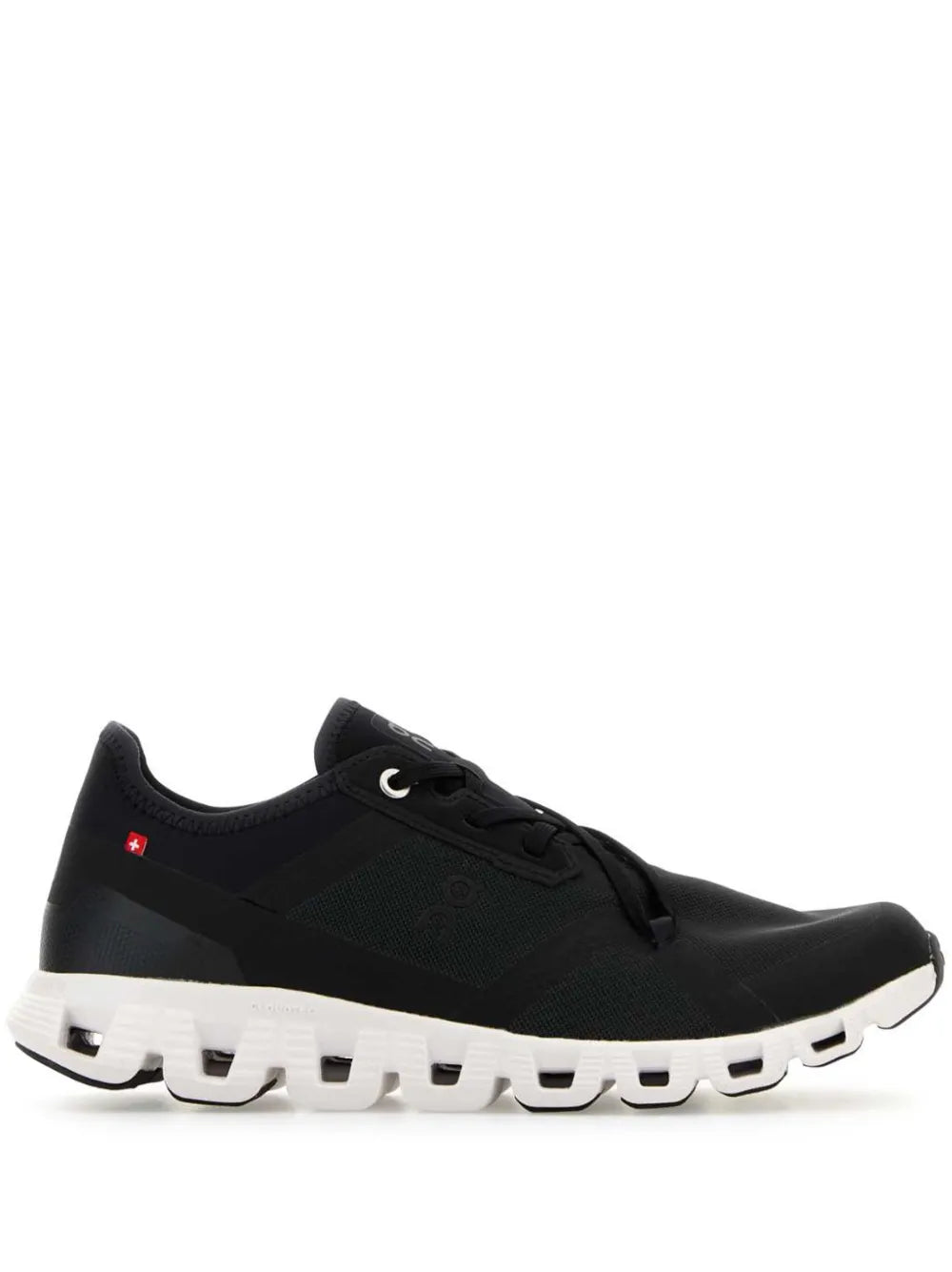 On Running Cloud X 3 Lace-Up