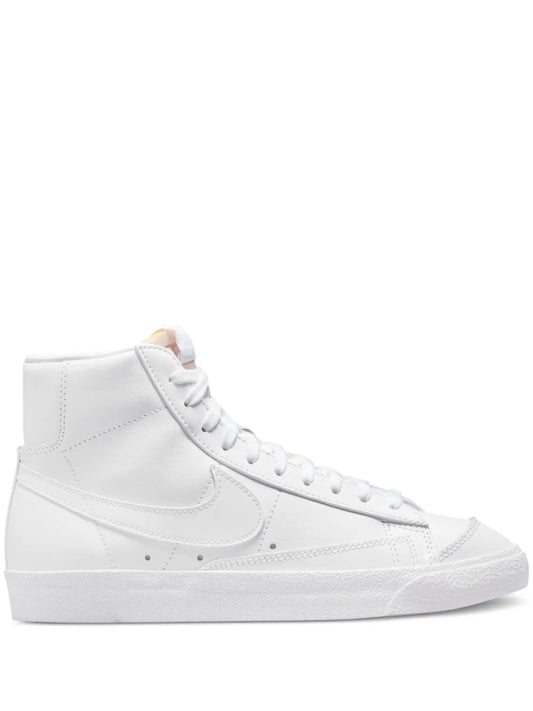 Nike high-top sneakers, white leather with lace-up closure and swoosh logo