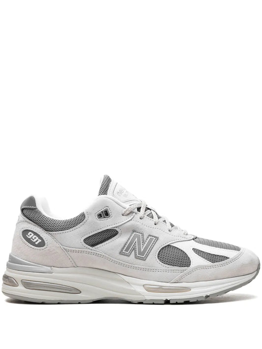 New Balance 991V2 running sneaker, white leather with gray mesh and N logo