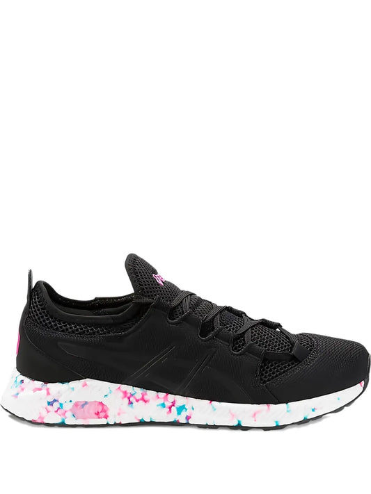 Black ASICS Hypergel-Sai lace-up running shoe with speckled white midsole and pink logo
