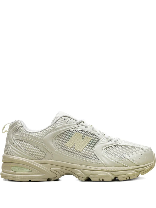 New Balance 530 low-top sneakers, white with beige rubber sole