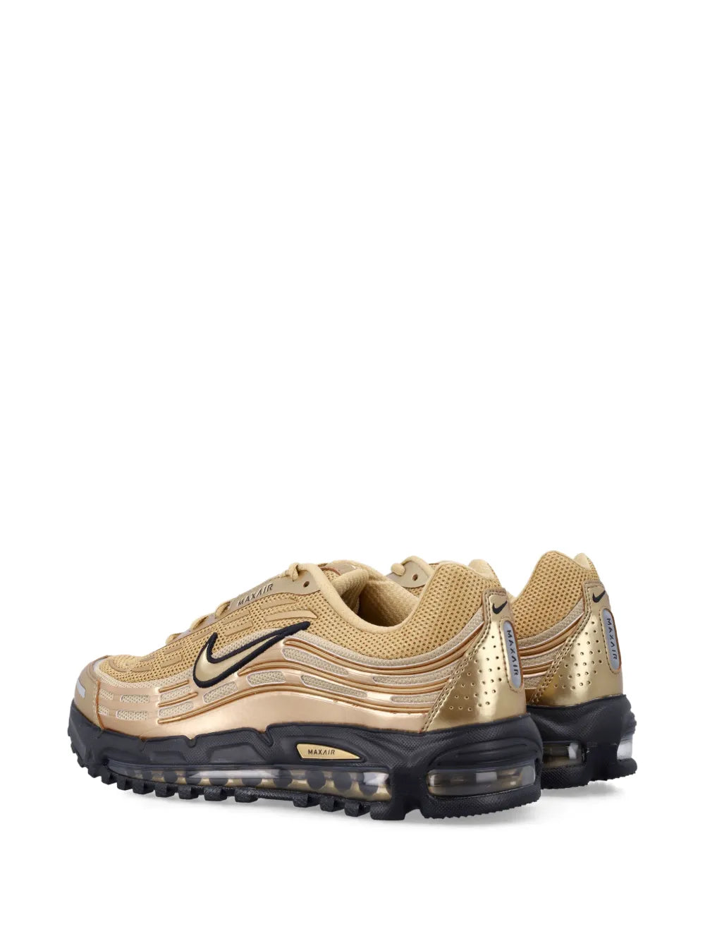 Beige Nike running sneaker, side logo detail and Max Air midsole