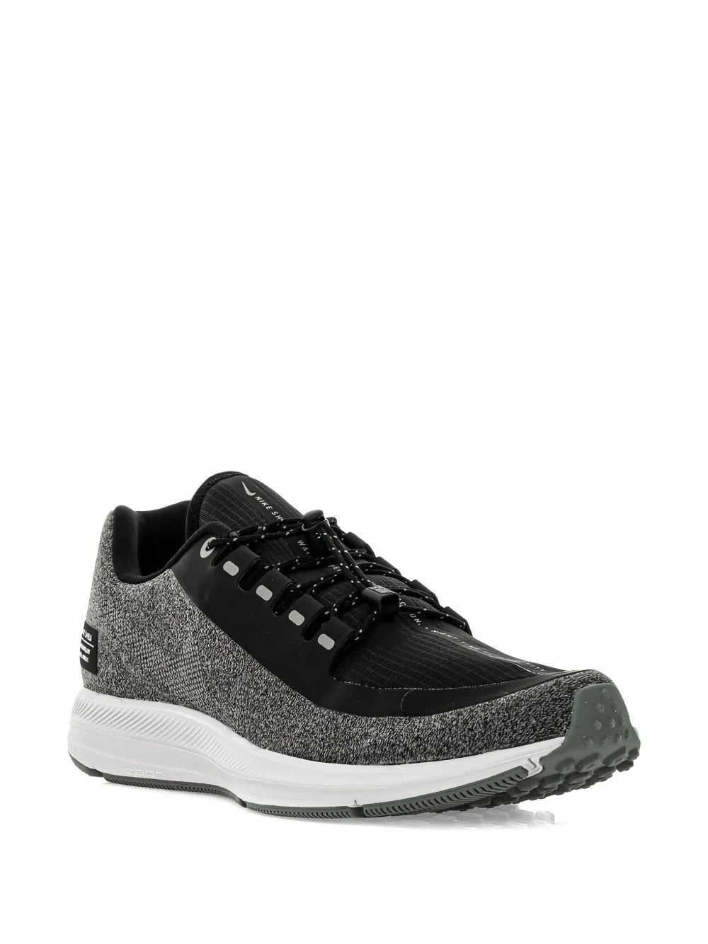 Nike Air Zoom Winflo 5 running shoe, grey textured upper with black laces, white midsole