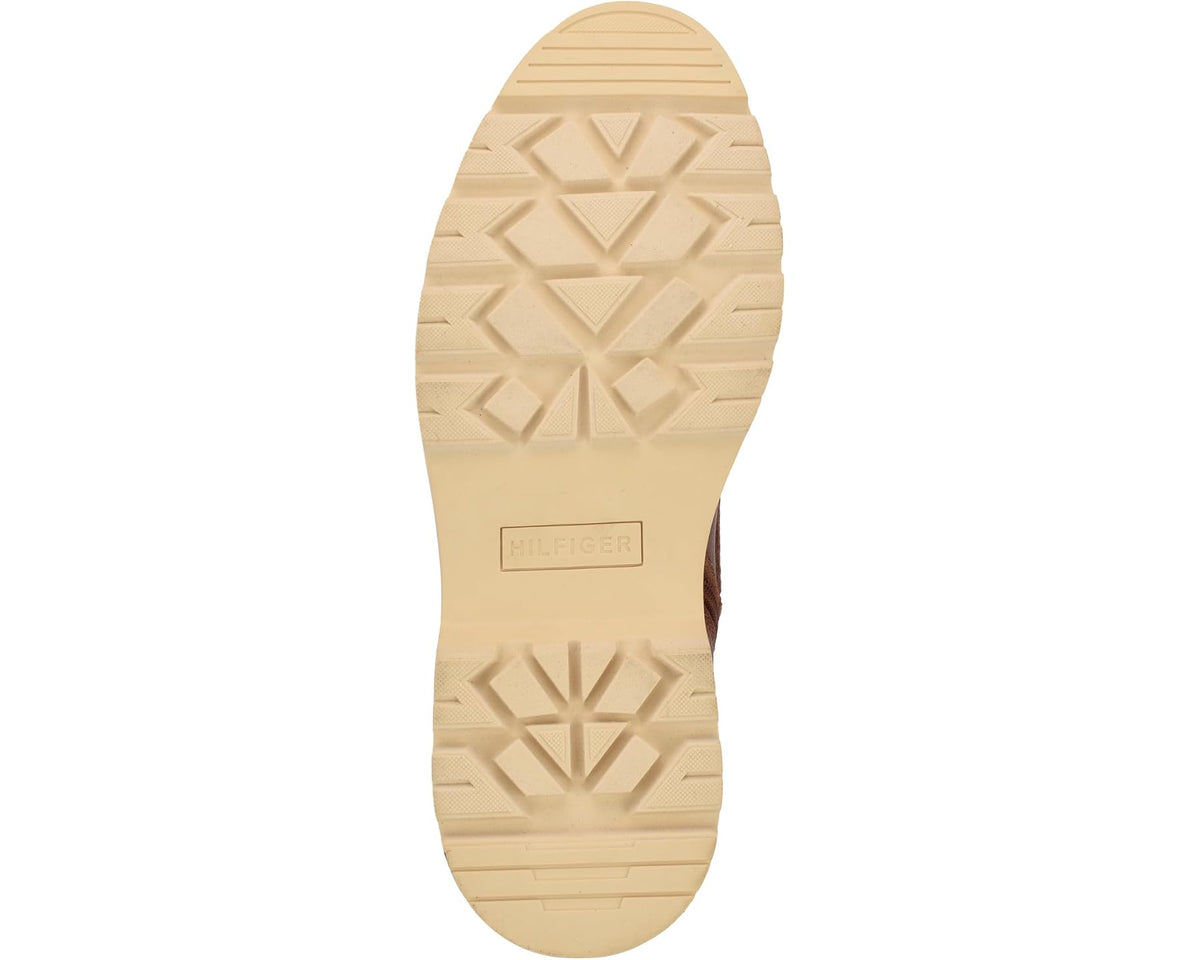 Cognac boot outsole with geometric tread and branded footbed