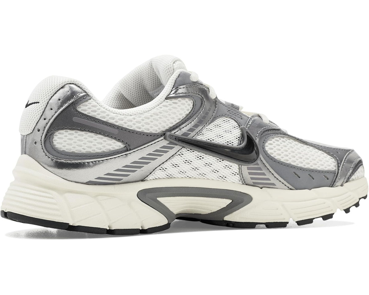 Men's Nike V5 Runner Phantom/Black/Pencil Point