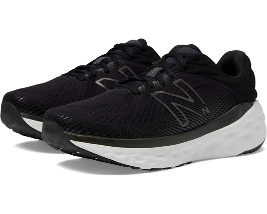 New Balance Fresh Foam 840v1 black knit lace-up running shoe, white midsole