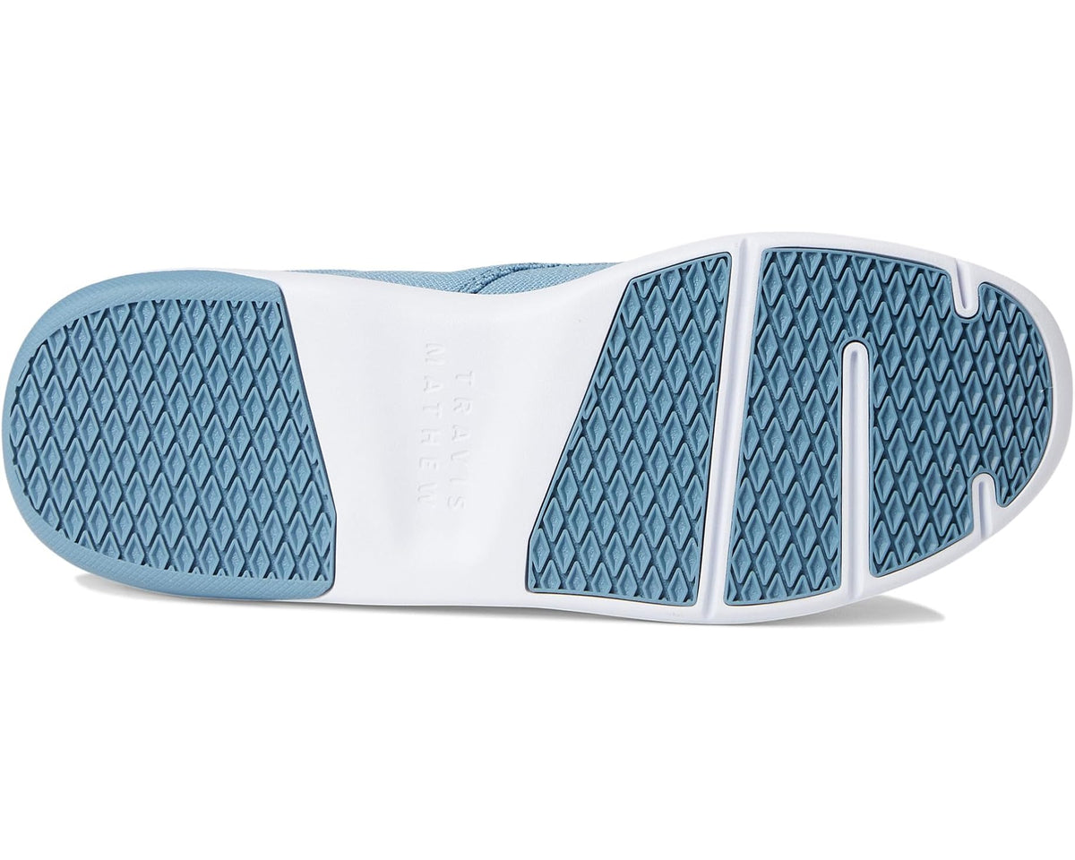 Men's blue outsole detail on knit sneakers with white sidewalls