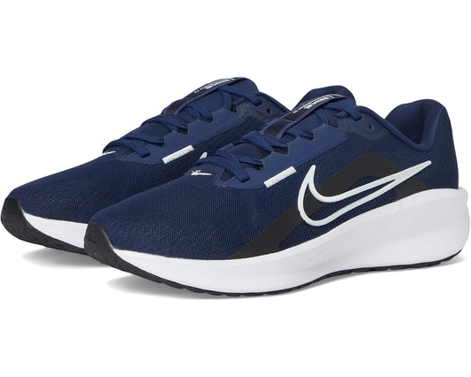 Men's Nike Downshifter 13 running shoes in navy with white Swoosh and white midsole